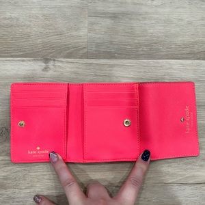 Small Kate Spade wallet